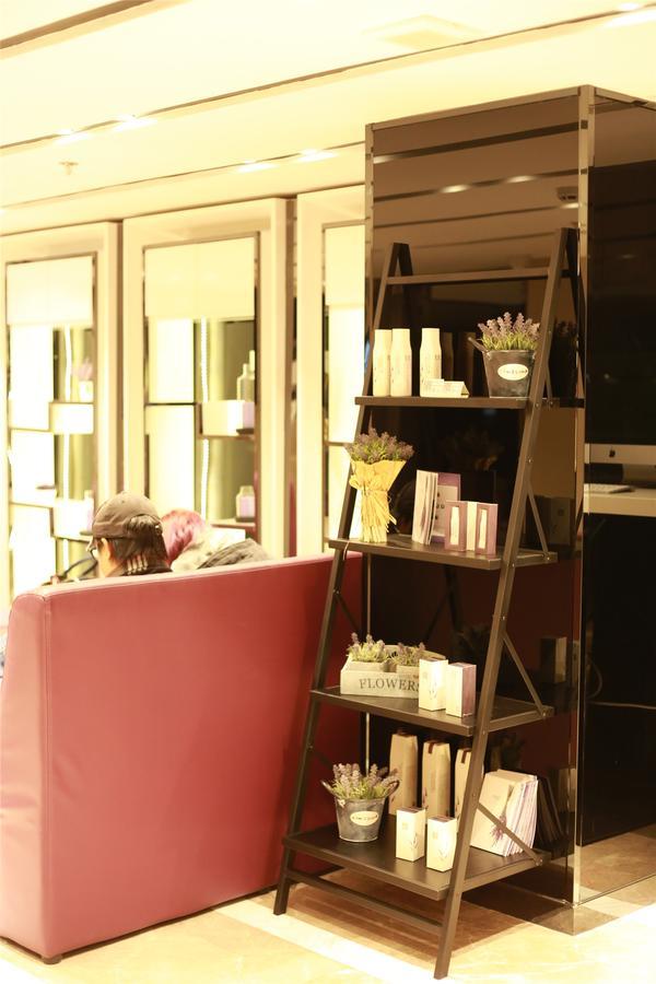 Lavande Hotel Baogang Avenue Guangbai Xinyi Branch Гуанчжоу Екстер'єр фото