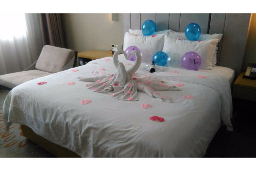 Lavande Hotel Baogang Avenue Guangbai Xinyi Branch Гуанчжоу Екстер'єр фото