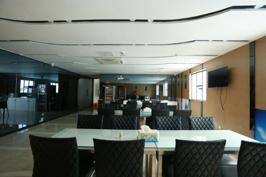 Lavande Hotel Baogang Avenue Guangbai Xinyi Branch Гуанчжоу Екстер'єр фото